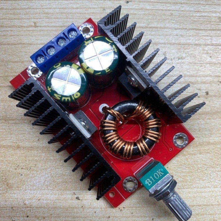 150W DC-DC Boost step up Converter 10-32V to 12-35V Step Up Charger