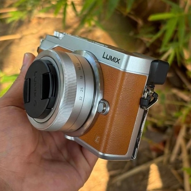 Panasonic Lumix GX85 12-32mm Lens Kit Second