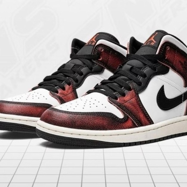 Preloved Nike Air Jordan 1 Mid Chicago Authentic (lengkap box)