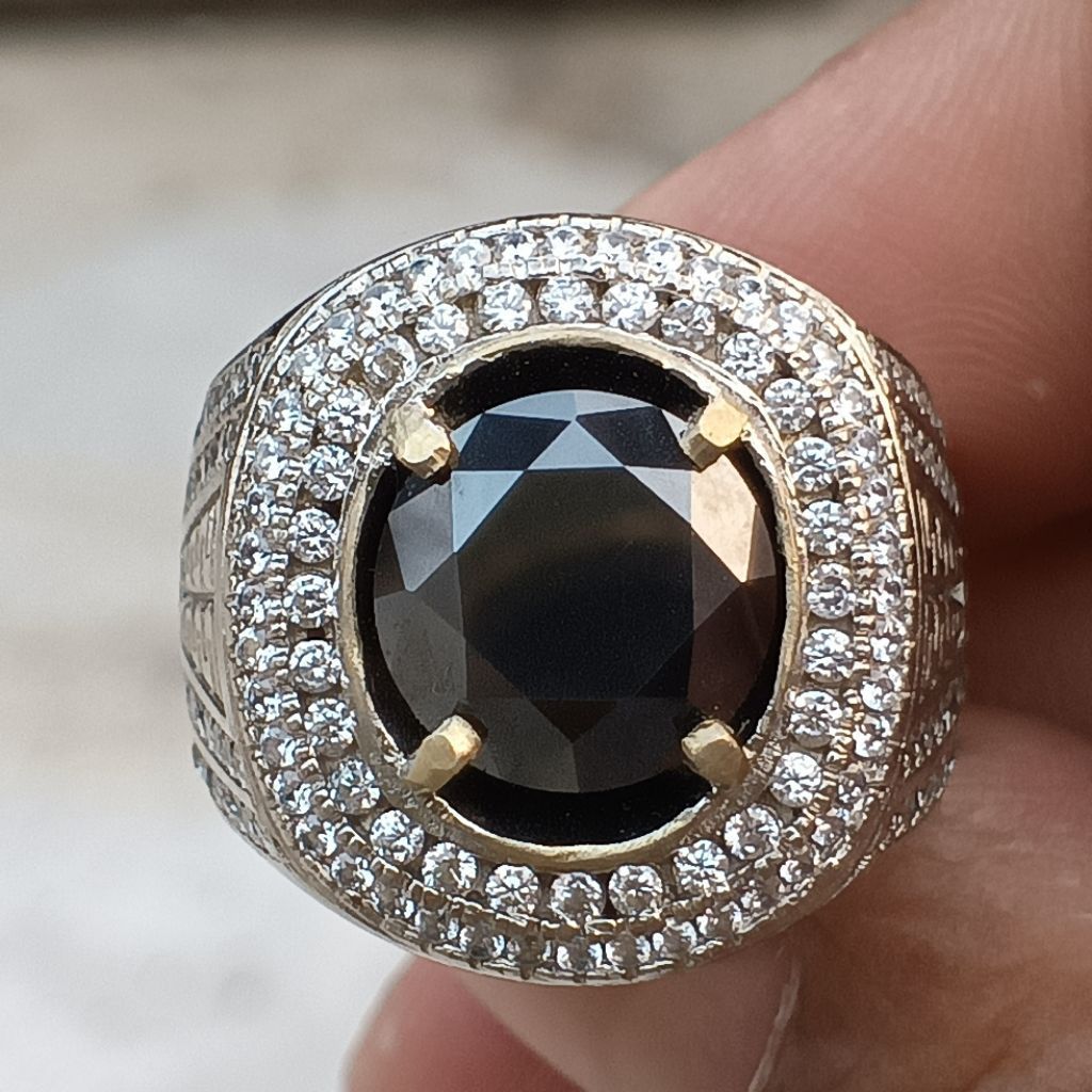 cincin batu black moissanite