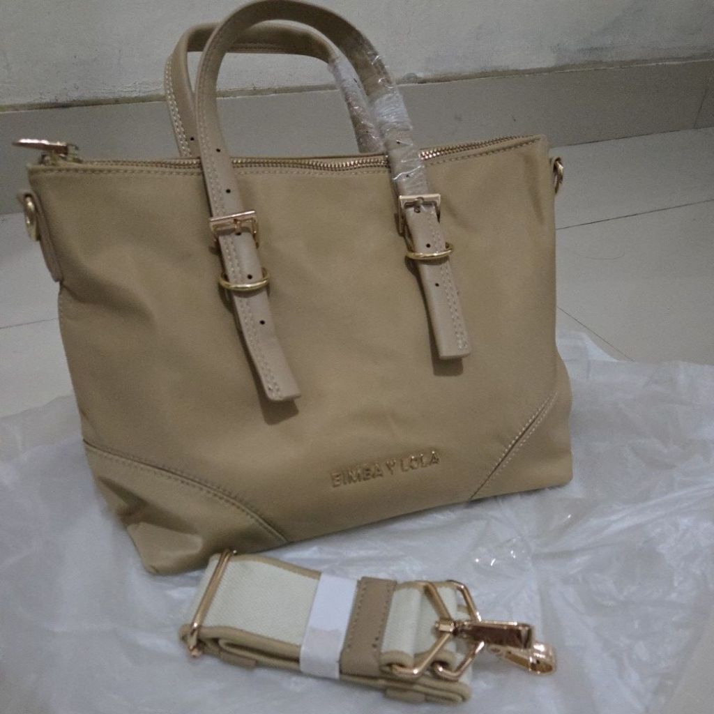 Tas BIM MBBAY YLOLAA NEW ( wrn apricot khaki) Tas nylon Bimmba/Tas selempang Bimba/tas Bimbaay Lola/