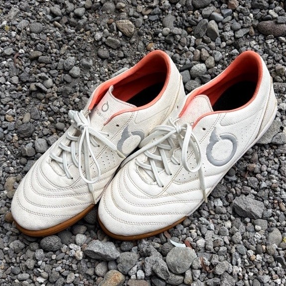 Sepatu Futsal Ortuseight (ORI)