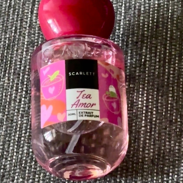 Scarlett Tea Amor Hearts2Hearts Parfum Perfume
