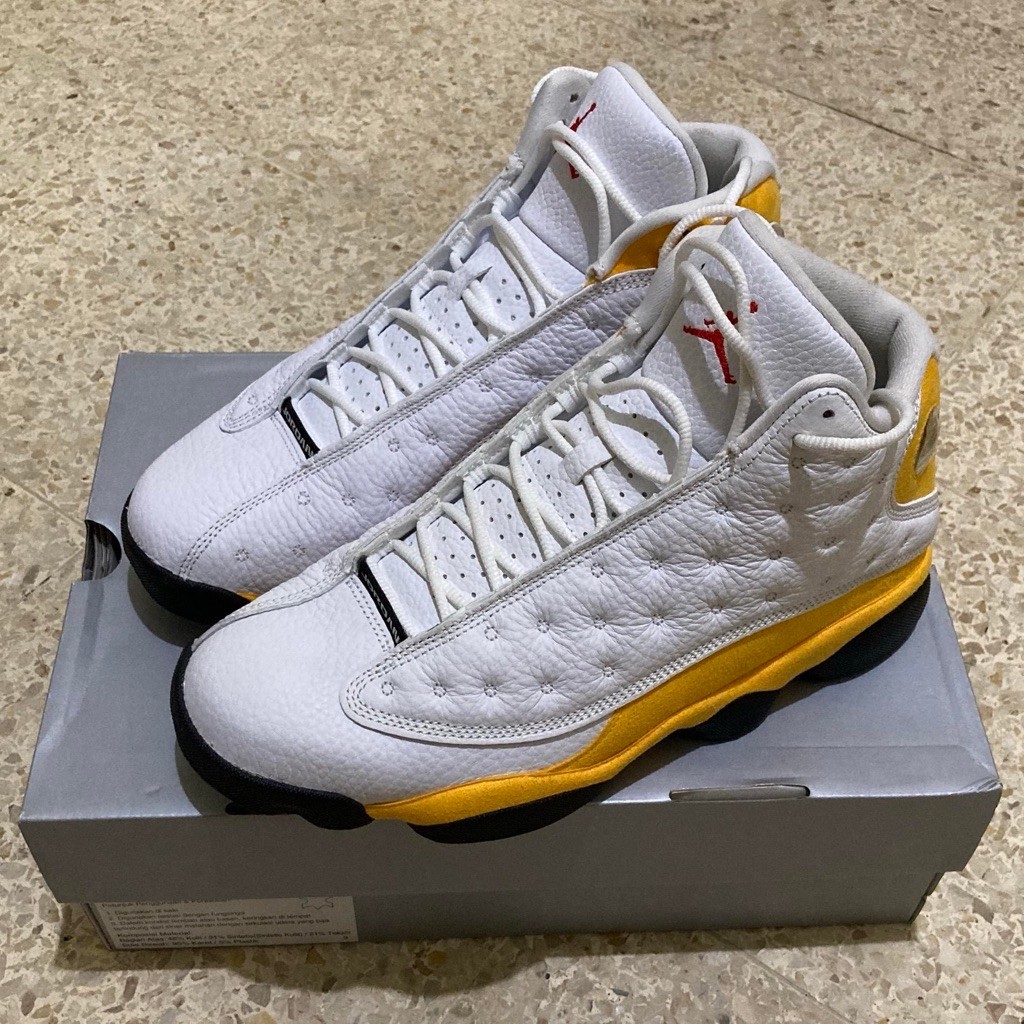 Nike Air Jordan 13 Retro - White Yellow - Size 42,5