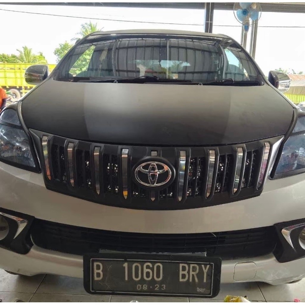 Grill avanza 2012 - 2014 model prado