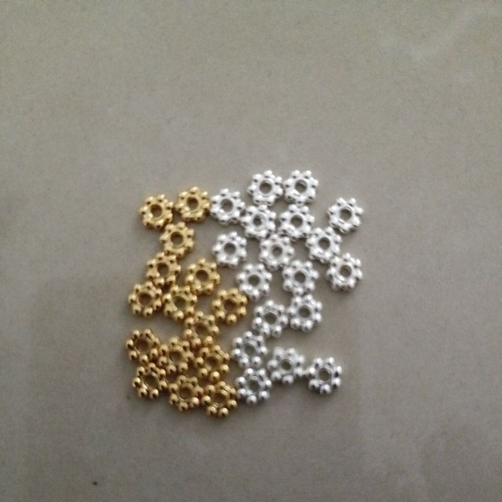 (ACC Lapis emas) spacer bunga/putik 4mm