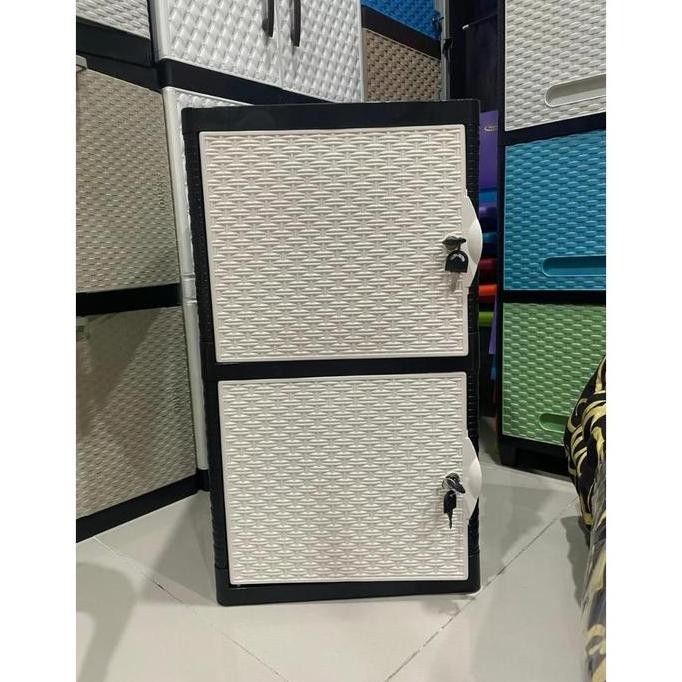 Lemari Plastik Pintu 1 Susun 2 Slap sapporo