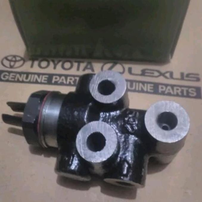 ><><><] Master rem belakang master pembagi minyak rem Kijang super Kf40 kijang