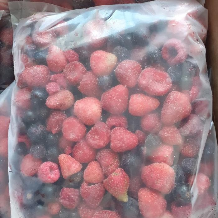 

LS Frozen Fruit Mix Berry Strawberry Blueberry Raspberry Blackberry