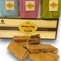 

Exc 1 Box Kue Semprong Dutasna.Id Topping Trendy Isi 3 Toples Mix 3 Rasa Coklat Vanila Dan Tiramisuuu