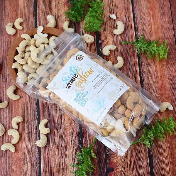 

Roasted Cashew Kacang Mede Panggang Asin 250 Gr