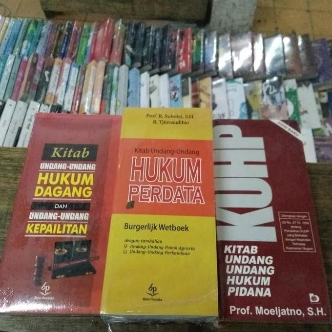 Buku Kuhp, kuhd, kuhper by prof Subekti SH