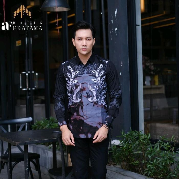

DD Batik AF Pratama | KEMEJA BATIK PRIA SLIM FIT MOTIF SEKARTAJI HITAM BAHAN KATUN LAPIS FURING Baju Atasan Lembut Nyaman Hem Pendek formal