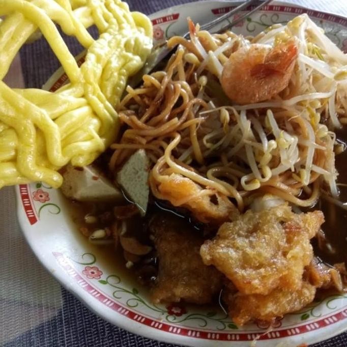 

LONTONG MIE MADURA MANTAP