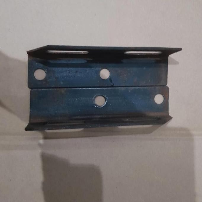 braket footstep belakang new hi grade ori 96-00 PREMIUM