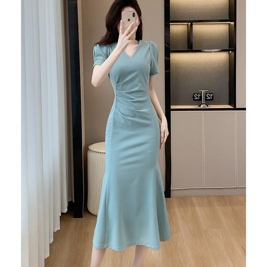 Emita Bloom Midi Press Body Dress U Muda Korean Style V Ne Dress Kondangan Simple Elegan 2025 Terbag