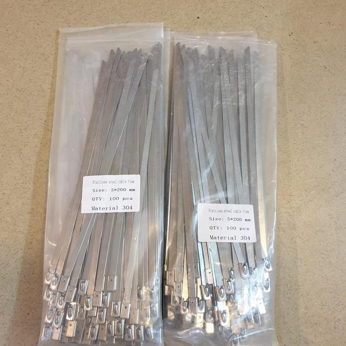 

TERBARU - Kabel ties stainles stel mmx 200 bahan ss 04