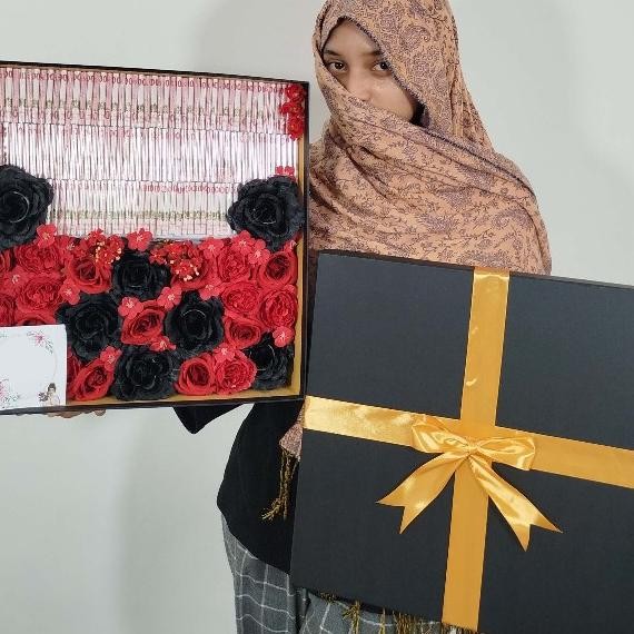 Flower Box Money Hadiah Ulang Tahun Anniversary Wisuda Valentine Buket Bunga Box Buket Uang Box Buke