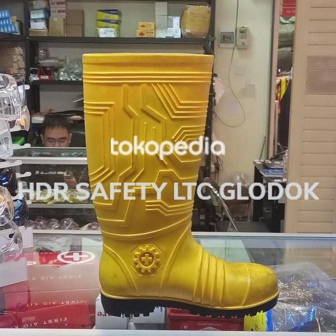 Sepatu Boot Safety Merk Ergos Kuning