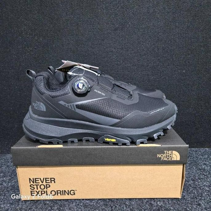 Sepatu North Face Ultra Fastpack 3 - Black