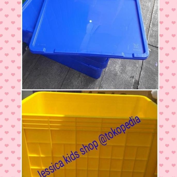 Container Rabbit 2066 + Tutup