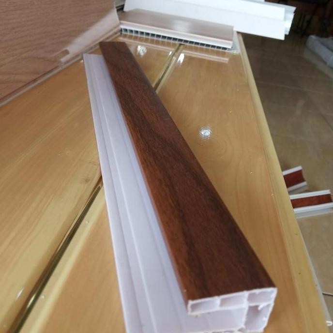 Plafon Pvc List Minimalist Serat Kayu