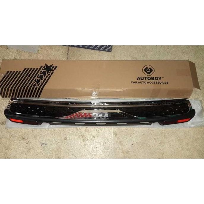 Sillplate New Fortuner TRD