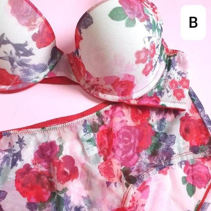 BRA SET AMITIE BH (ZARA UNIQLO LASENZA MARKS SPENCER PIERRE CARDIN H&M