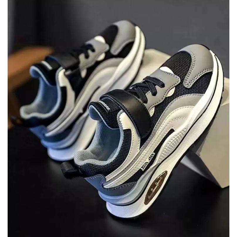 Sepatu Anak Import Olahraga Laki-laki DROCK / Sepatu Anak Laki Laki