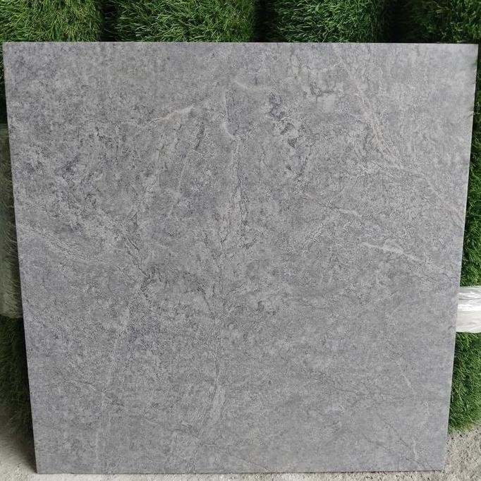 KERAMIK 50x50 kotak DECOR ABU ABU / KERAMIK KASAR TERAS MOTIF BATU