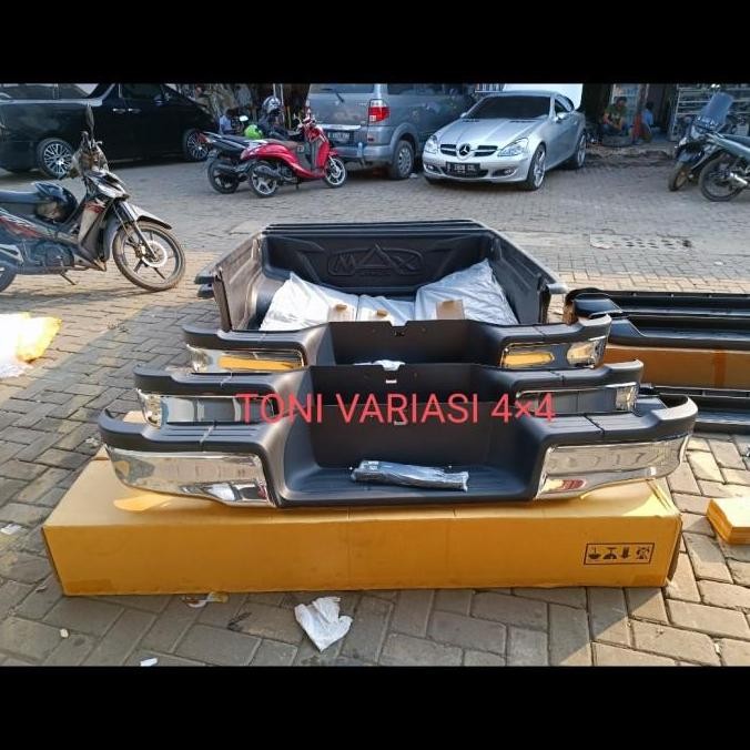bumper  Belakang Import orizinal mobil Hilux Revo Rocco