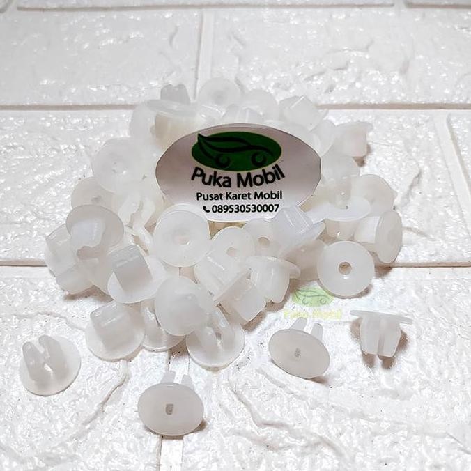 populer] Kancing Klip Grill Dudukan Baut Lampu Bundar Bulat Mobil Isuzu Panther