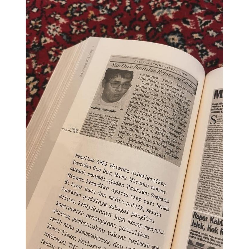 Kronik Otoritarianisme Indonesia: Dinamika 80 Tahun Ketatanegaraan Indonesia Original