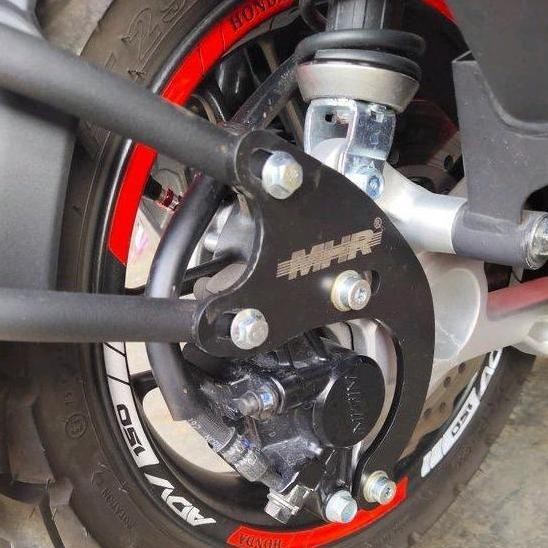 mudguard adv 150 penahan cipratan air ban adv 150 pelindung lumpur adv Motorcycle Original