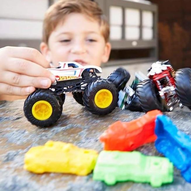 Hotwheels / Hot Wheels Mobil Monster Truck Original Mattel