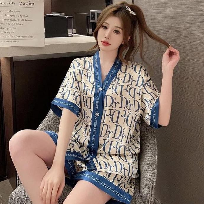 Baju Tidur Satin / Baju Pakaian Piyama Tidur Wanita Kekinian / Baju / Baju Piyama / Baju Tidur/ Baju