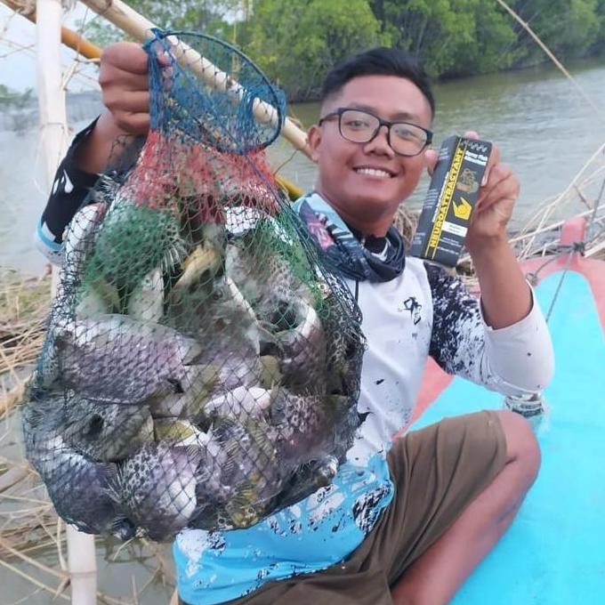 Neuroattractant Spray Fish Attractant Ikan Umpan Pancing Non Essen