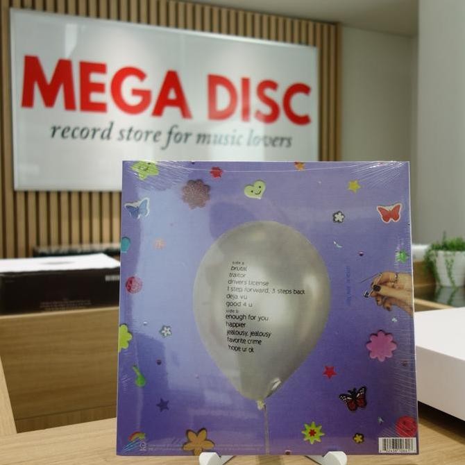 LP Olivia Rodrigo - Sour Album Vinyl Record Piringan Hitam PH Rare Koleksi Original