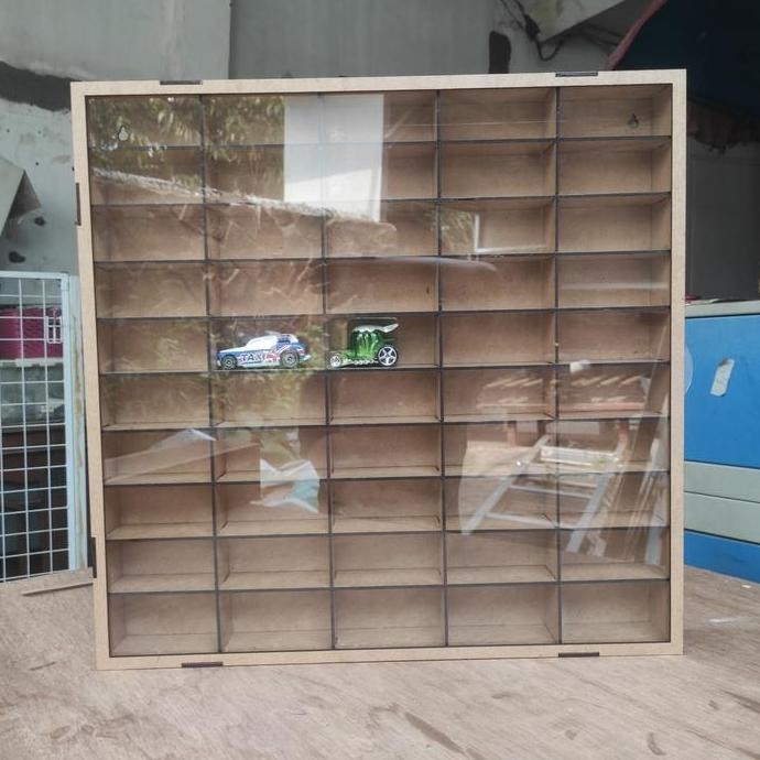 Rak Hot Wheels isi 50 bhn mdf clear coat anti jamur pintu akrilik 2mm