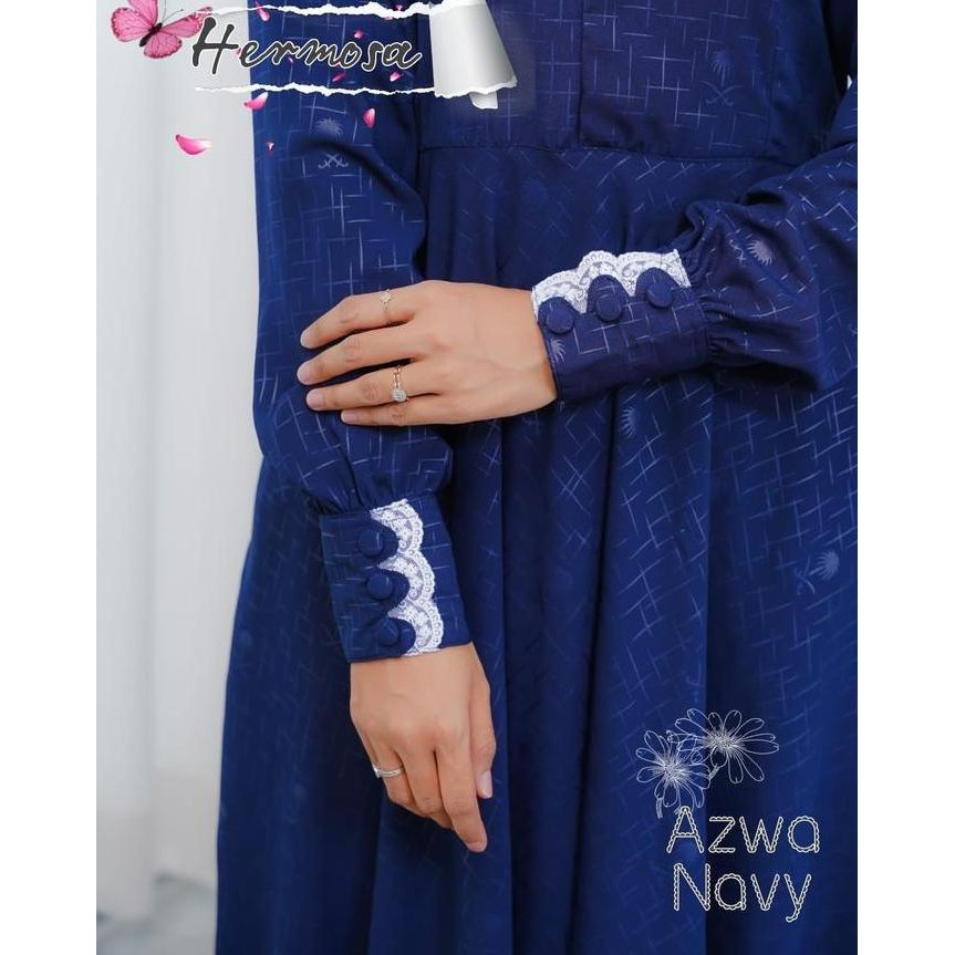 [Gamis Hermosa]Gamis Hermosa Bahan Wolfis Embos Motif Azwa Navy-Gamis Biru Dongker-Gamis Lebaran Mus
