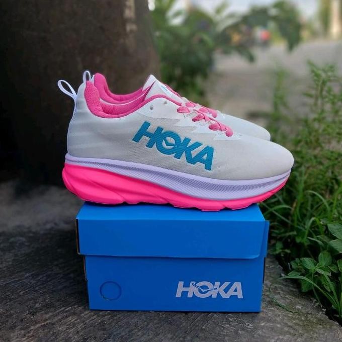 Sepatu Olahraga Wanita Hoka Sepatu Hoka Sneakers Wanita Sepatu Hoka Aerobic Senam Sport Berpori