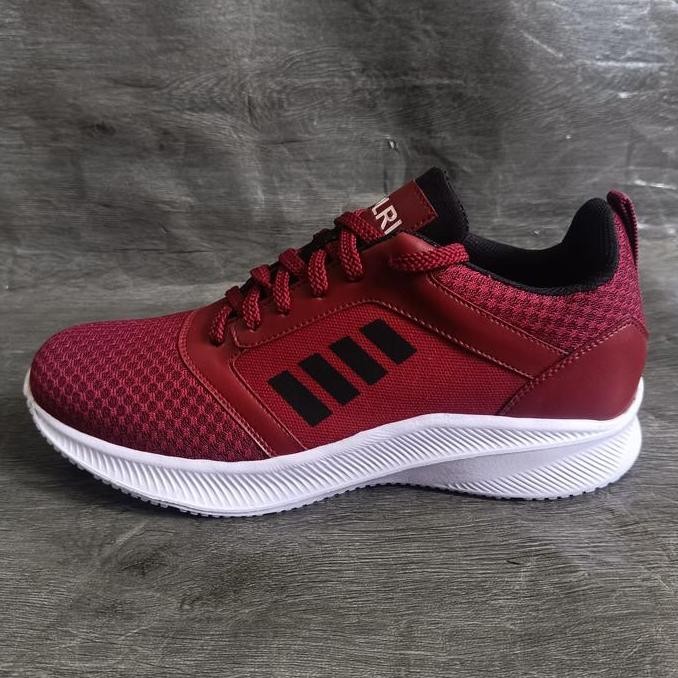 Sepatu Olahraga Maroon Polri / Sepatu Olahraga Polri