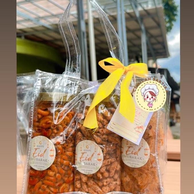 HAMPERS CEMILAN PEDAS - CEMILAN SARTIKA #pelopor 1 hampers makaroni ALU