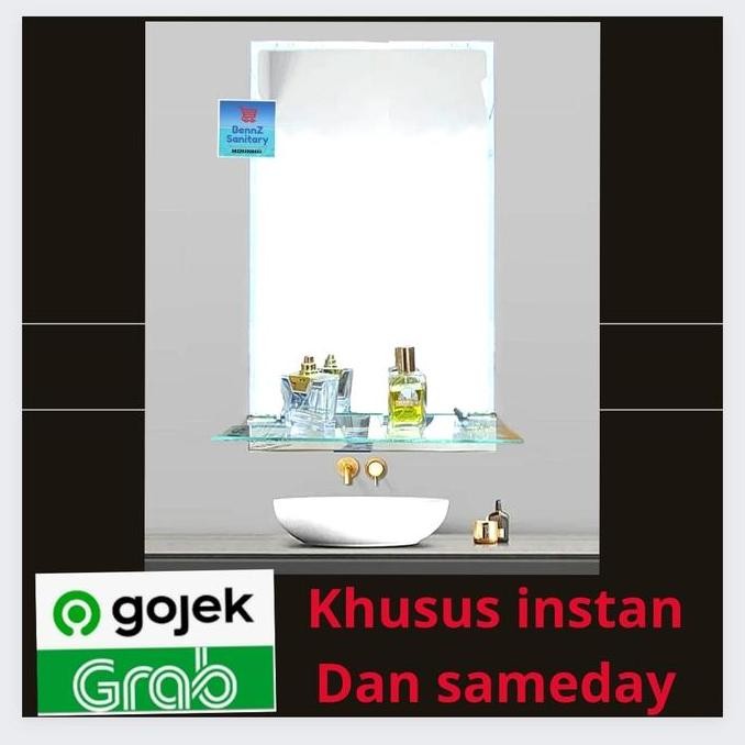 Kaca Cermin Wastafel Kotak Dengan Plangset / Kaca Cermin Tembok Ketebalan 5 Mm