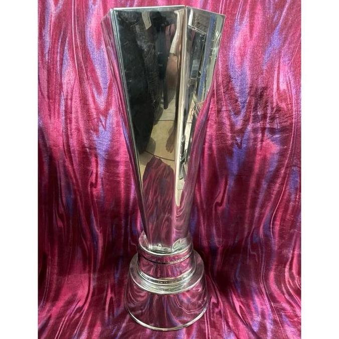 piala sepak bola trophy turnamen trophy sepak bolla trophy turnamen futsal