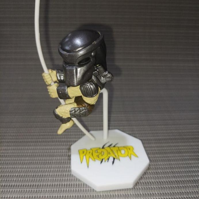 Neca scalers predator loose