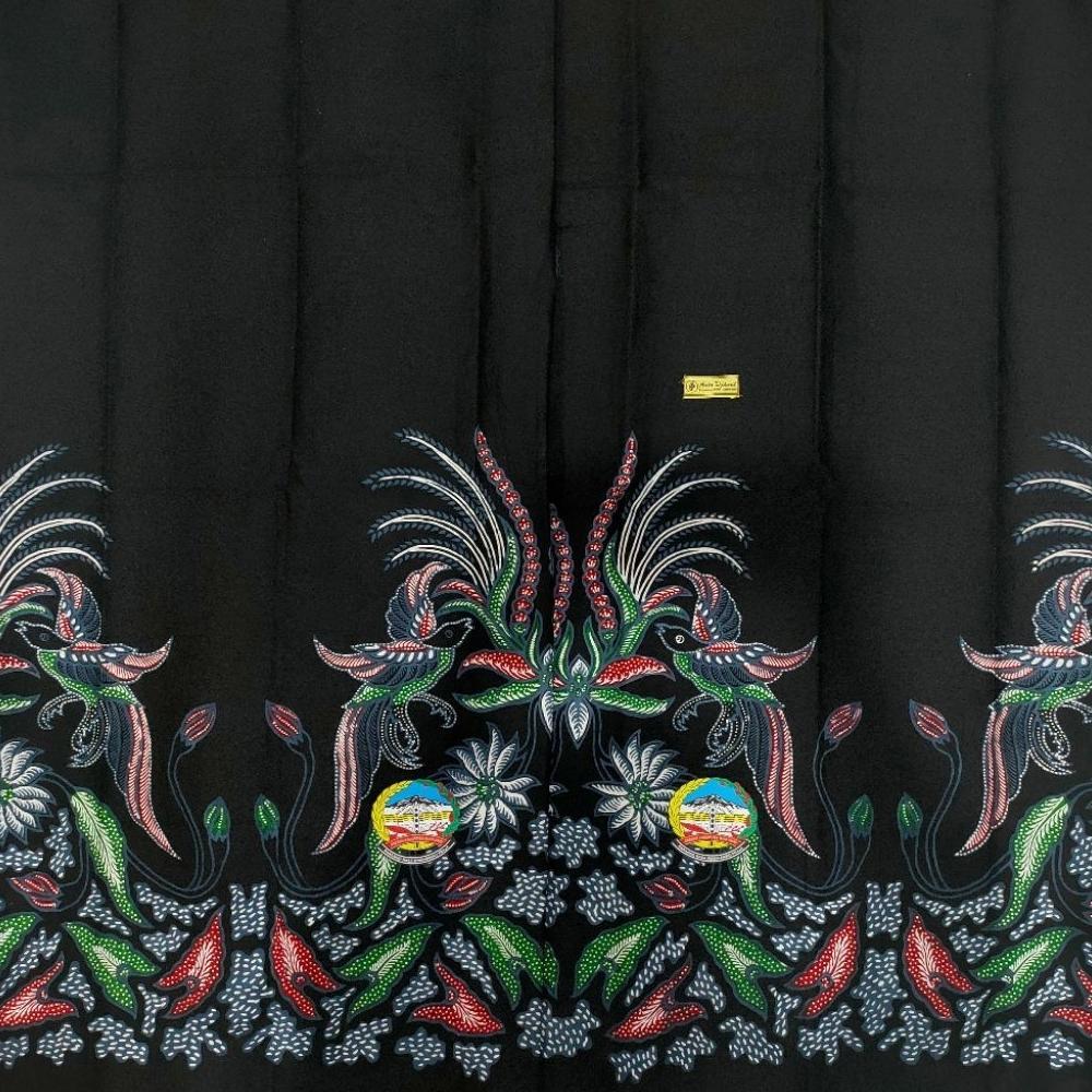[ KAIN BATIK KAHURIPAN BERLOGO KABUPATEN BANYUMAS Kain