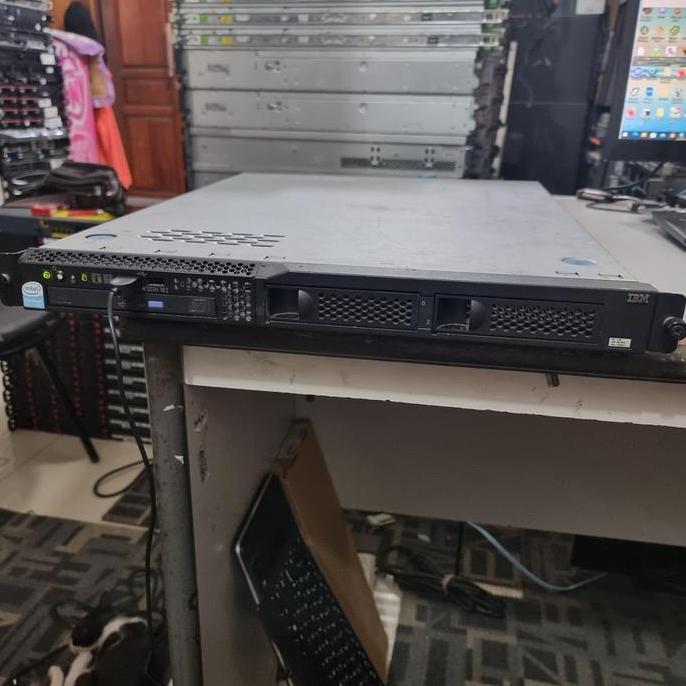 Server IBM system x3250 m2 Mikrotik x86 4cpu 4Port gbe Murah