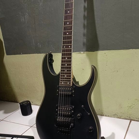 Ibanez original Rg320exz