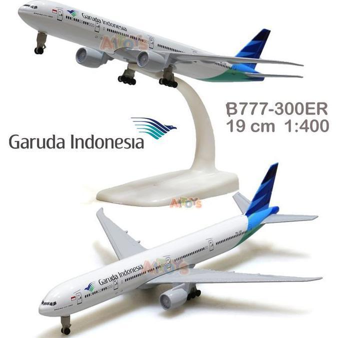 Diecast Pesawat Garuda Indonesia Boeing B777-300ER 19 cm 1:400